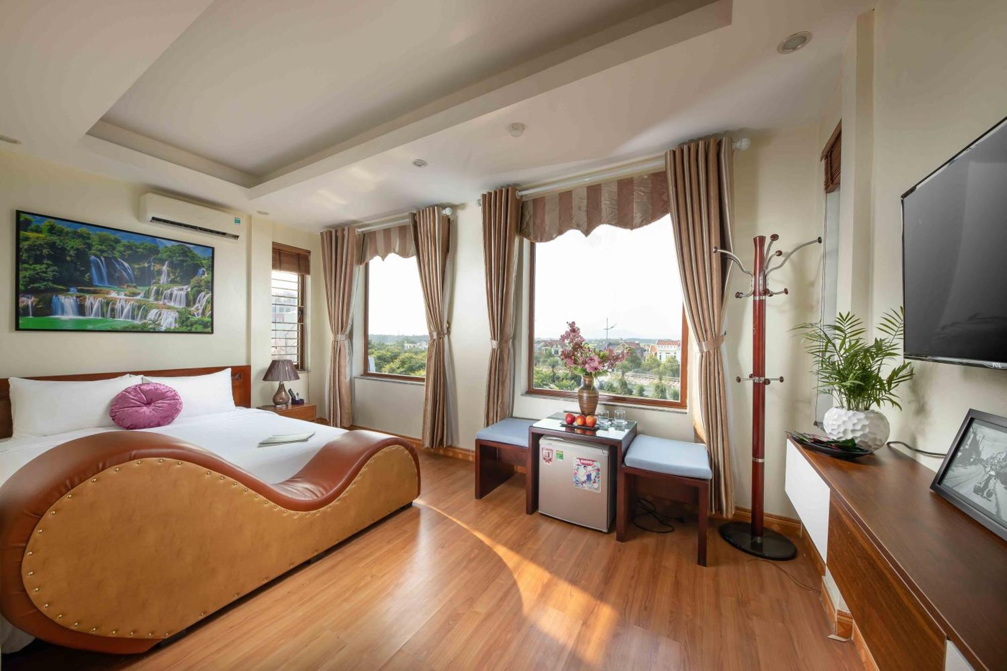 Viet Village Airport Hotel & Restaurants Hanoi Exterior foto