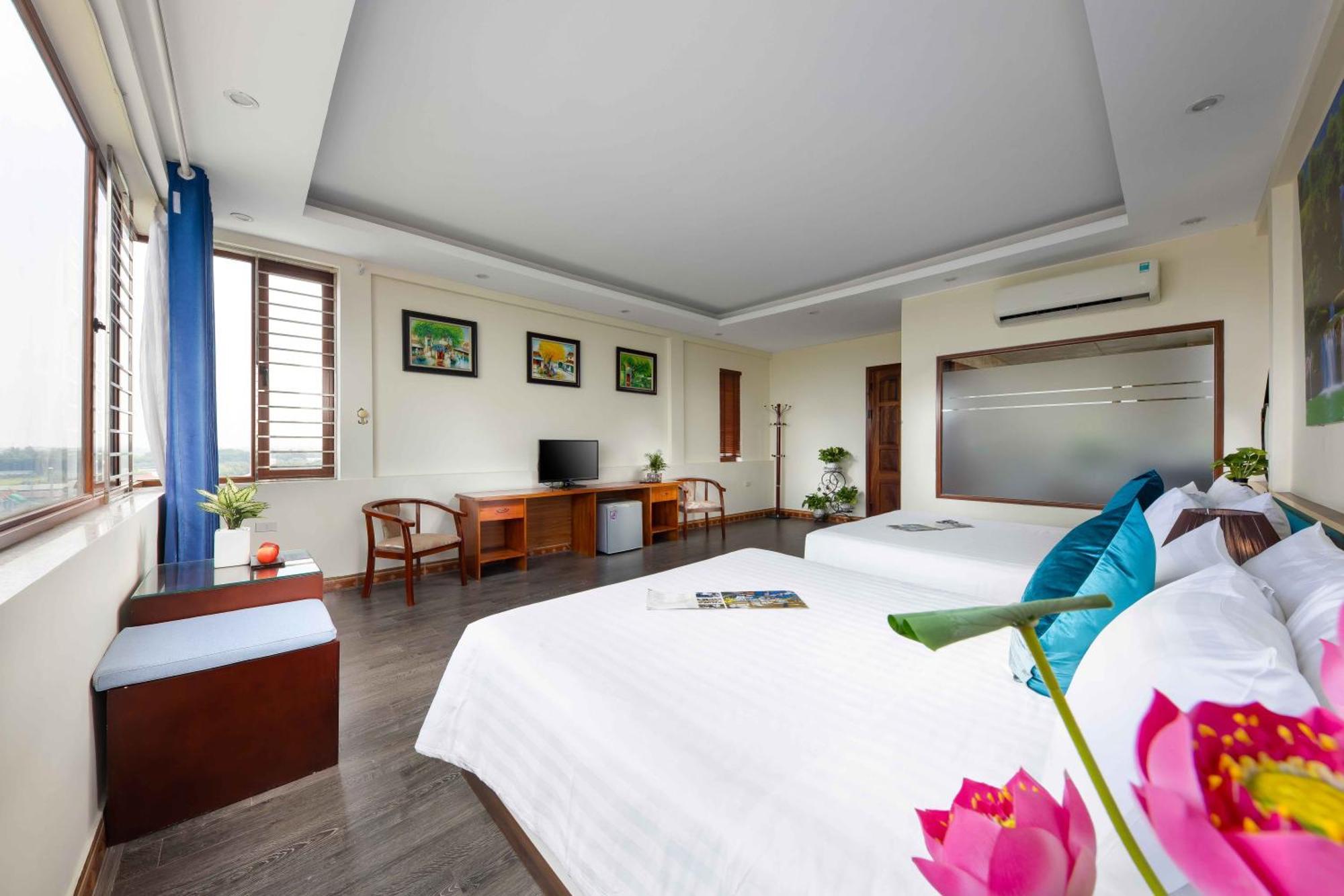 Viet Village Airport Hotel & Restaurants Hanoi Exterior foto